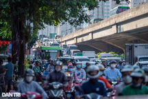 Về quê 2/9: Dậy sớm, cân não chọn đường vẫn tắc cứng, một tiếng đi được 5km