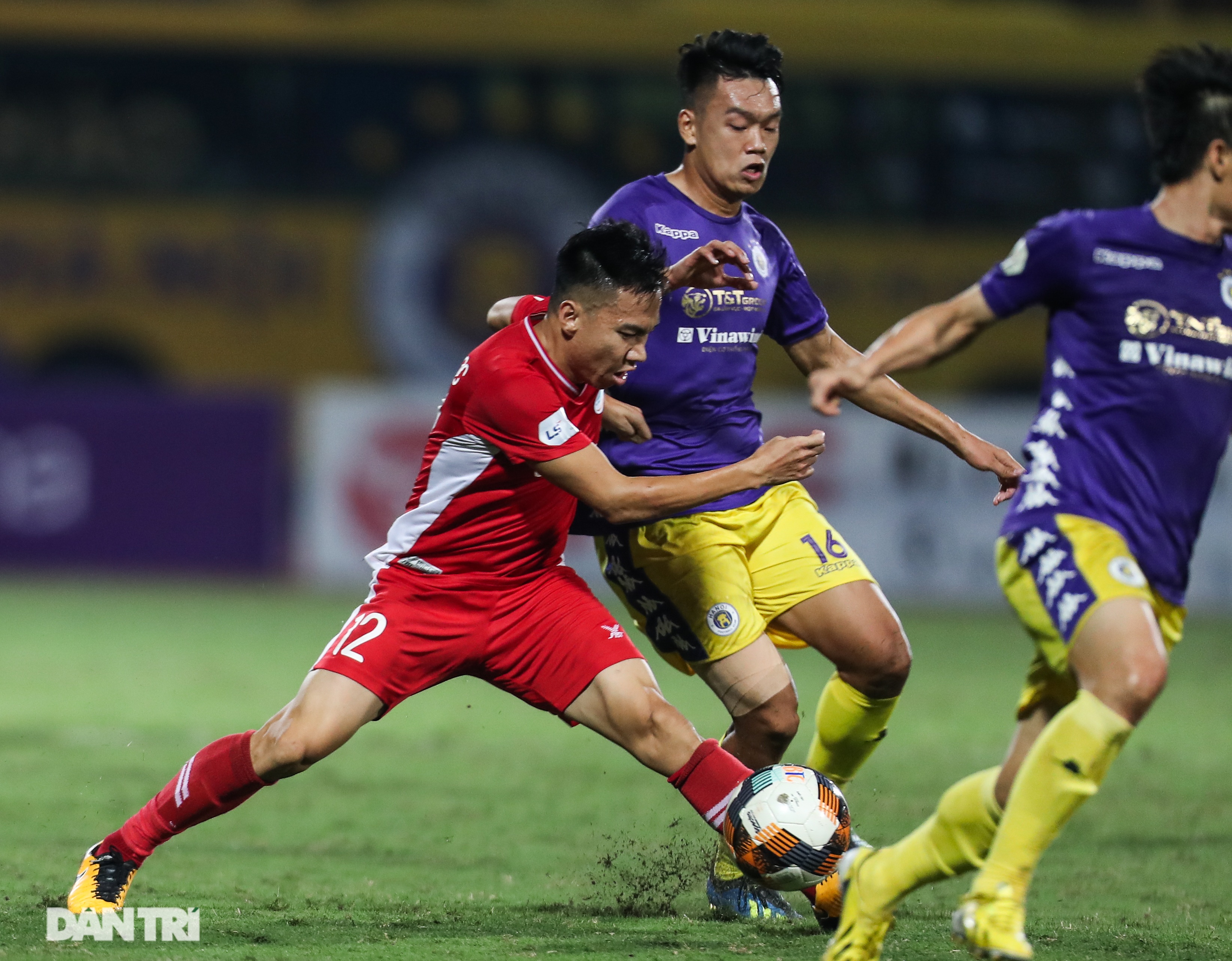 CLB Viettel 0-0 CLB Hà Nội: Kẻ vững ngôi đầu, người tụt thứ hạng - 1 CLB Viettel 0-0 CLB Hà Nội: Kẻ vững ngôi đầu, người tụt thứ hạng - 1