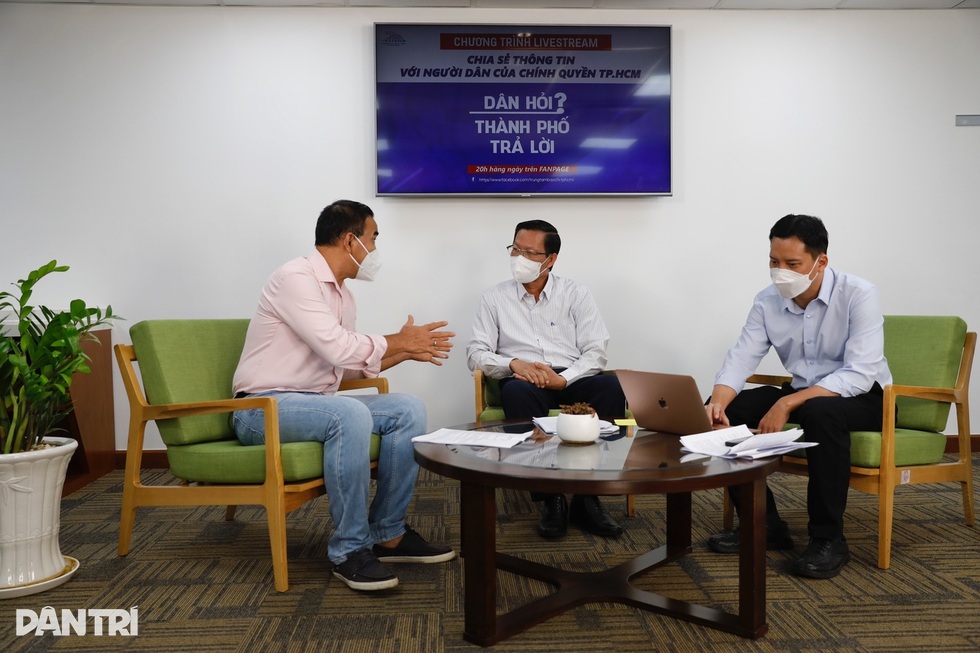 Mô hình đặc biệt giúp giải quyết phản ánh từ người dân TPHCM qua livestream - 2 Mô hình đặc biệt giúp giải quyết phản ánh từ người dân TPHCM qua livestream - 2