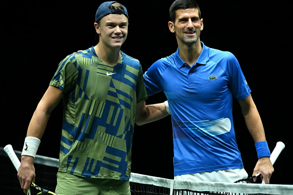 Holger Rune: Chúng tôi phải đánh bại Djokovic thường xuyên hơn - 1 Holger Rune: Chúng tôi phải đánh bại Djokovic thường xuyên hơn - 1