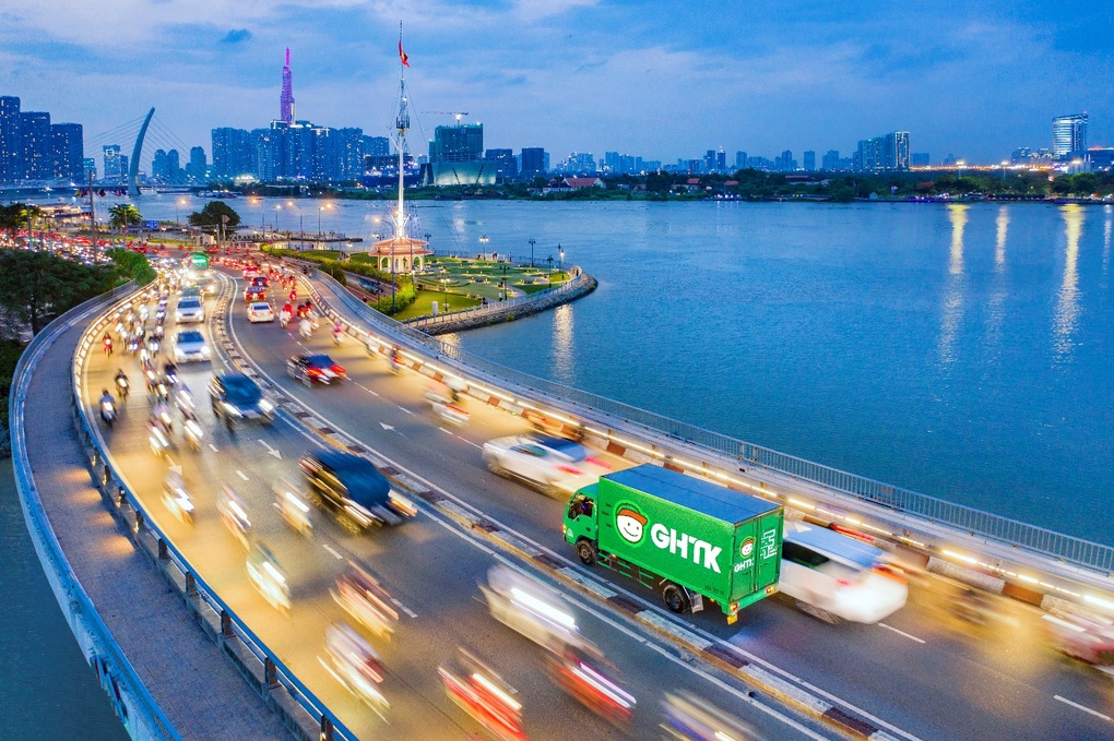 Giao Hàng Tiết Kiệm số hóa hoạt động hậu cần thương mại điện tử - 1 Giao Hàng Tiết Kiệm số hóa hoạt động hậu cần thương mại điện tử - 1