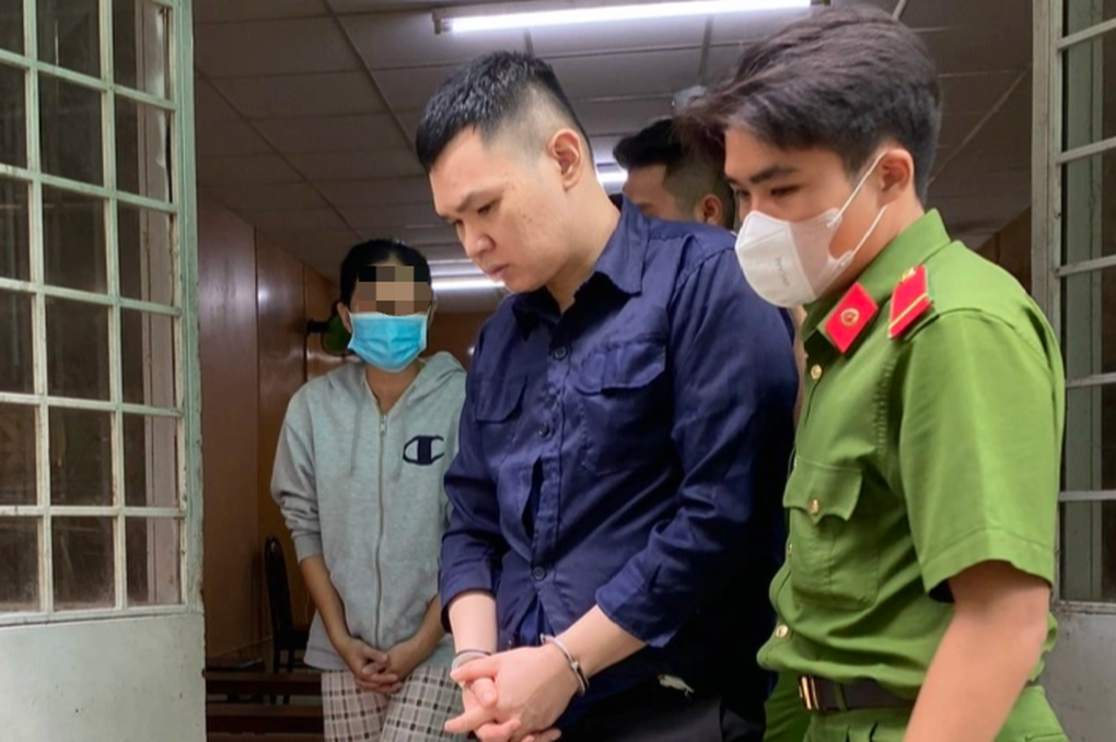 Giết nhầm người rồi gọi điện cho công an đầu thú - 1 Giết nhầm người rồi gọi điện cho công an đầu thú - 1