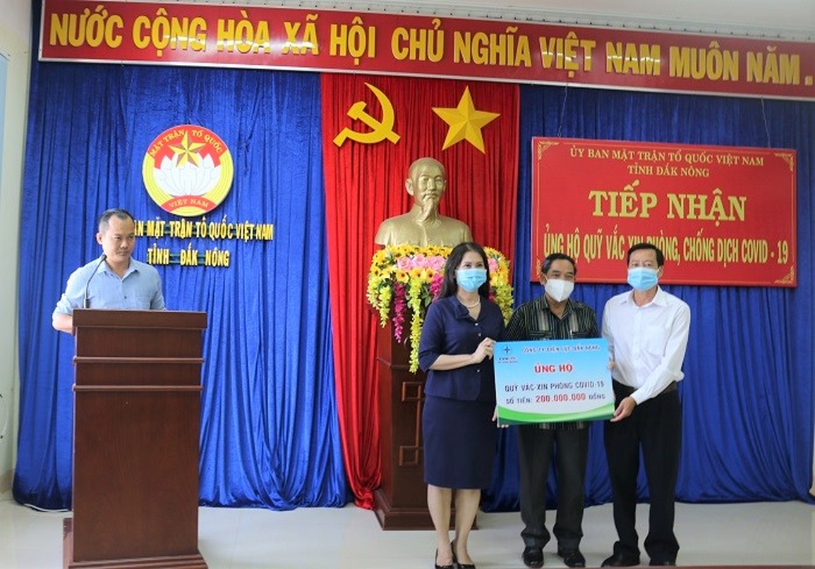 Điện lực Đắk Nông tích cực xây dựng văn hóa doanh nghiệp - 1 Điện lực Đắk Nông tích cực xây dựng văn hóa doanh nghiệp - 1