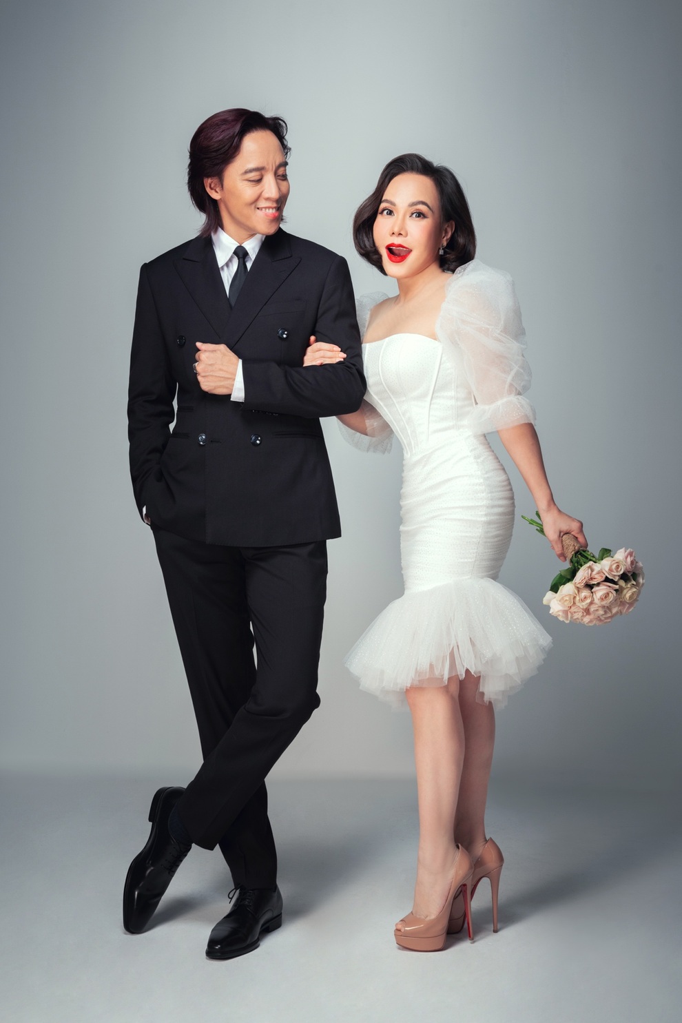 Việt Hương lần đầu chia sẻ về lễ kết hôn bên Mỹ, chưa được mặc đồ cưới - 2 Việt Hương lần đầu chia sẻ về lễ kết hôn bên Mỹ, chưa được mặc đồ cưới - 2