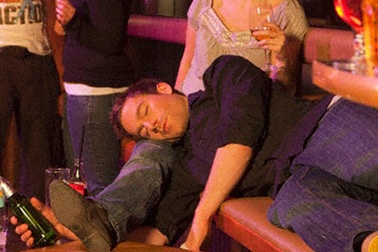 Lý do chàng… ngủ lang