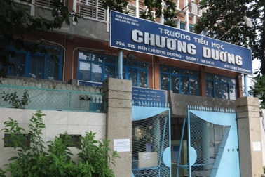 Vụ cô giáo xin ủng hộ tiền mua máy tính: Sao đòi hỏi như thượng đế?