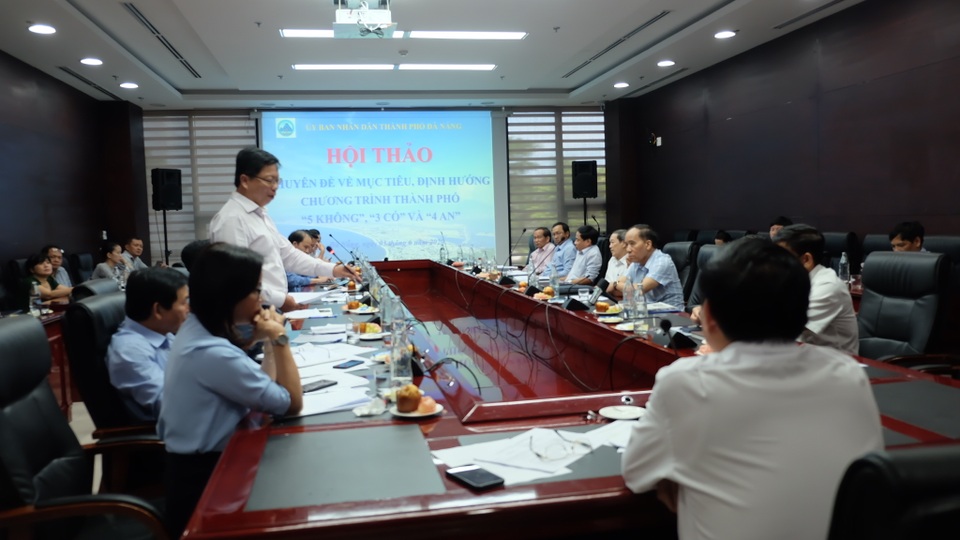 Bàn về “5 không”, “3 có”, “4 an” ở Đà Nẵng - 1 Bàn về “5 không”, “3 có”, “4 an” ở Đà Nẵng - 1