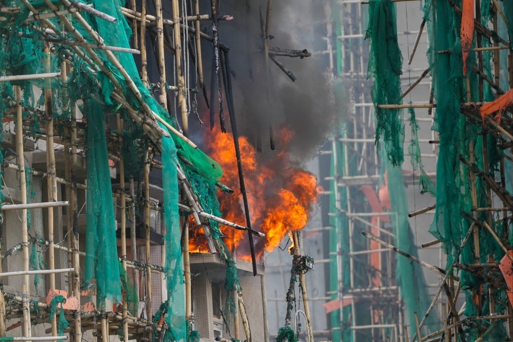 Lời cảnh báo 1 tuần trước vụ cháy chung cư Hong Kong - 1