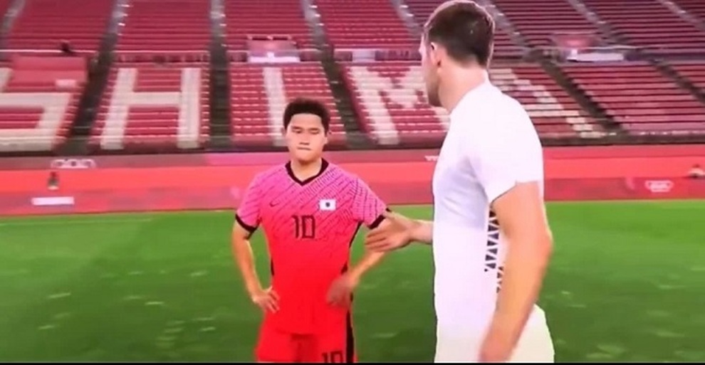 Ngôi sao Olympic Hàn Quốc có hành động gây tranh cãi lớn - 1 Ngôi sao Olympic Hàn Quốc có hành động gây tranh cãi lớn - 1