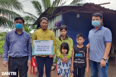 Hơn 88 triệu đồng đến với 4 mẹ con sống nhờ lay lắt chuồng bò cũ nát