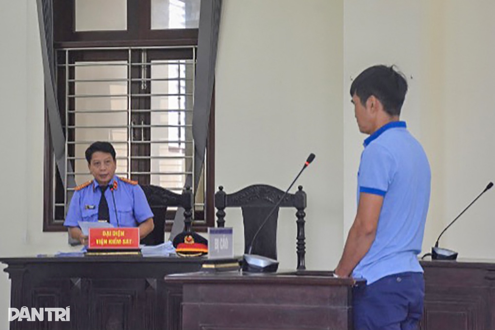 Buôn lậu 39kg vàng, lĩnh 7 năm tù - 1