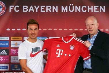 Mario Gotze làm bẽ mặt Bayern Munich ngay trong ngày ra mắt