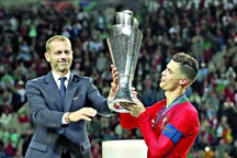 Chủ tịch UEFA thừa nhận mùa giải có thể hủy bỏ