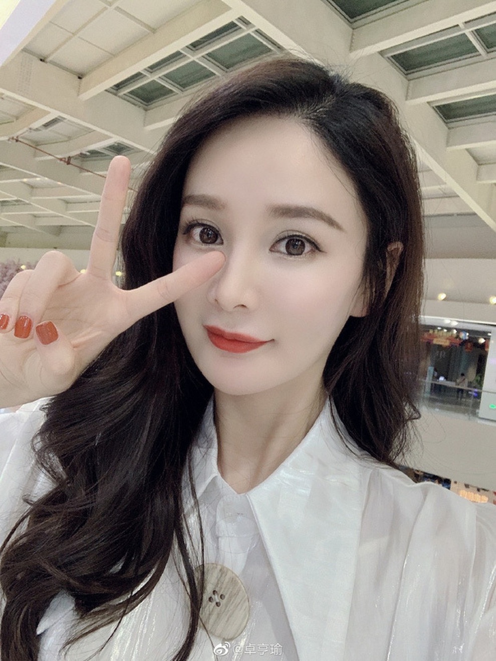 Số phận của các cô gái phẫu thuật thẩm mỹ giống Phạm Băng Băng - 11 Số phận của các cô gái phẫu thuật thẩm mỹ giống Phạm Băng Băng - 11