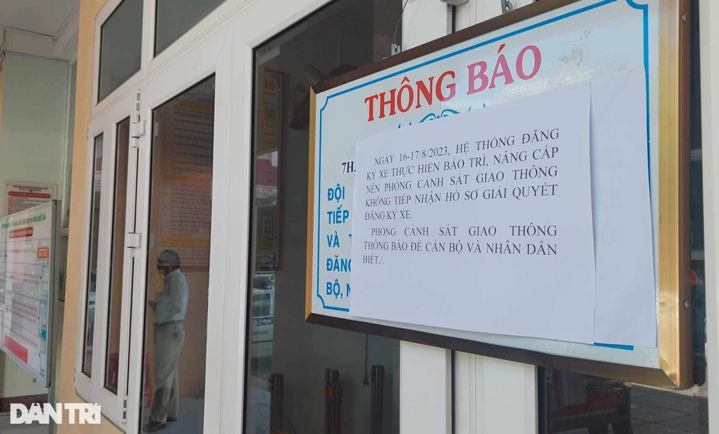 Cấp biển số xe theo mã định danh: Dân toát mồ hôi... vì nghẽn mạng - 7 Cấp biển số xe theo mã định danh: Dân toát mồ hôi... vì nghẽn mạng - 7