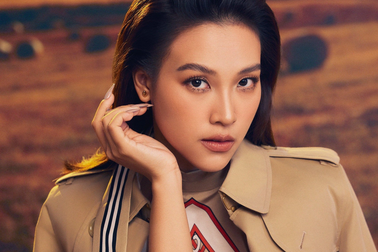 MC Hoàng Oanh gặp khó khi vừa hát vừa nhảy trong "Đạp gió" bản Việt