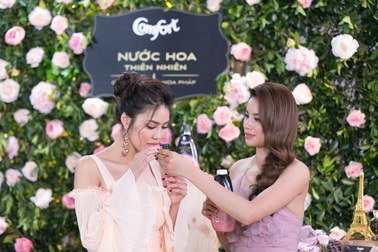 Phạm Hương tiết lộ bí mật tạo nên sự quyến rũ, lôi cuốn khiến fan “ngẩn ngơ”