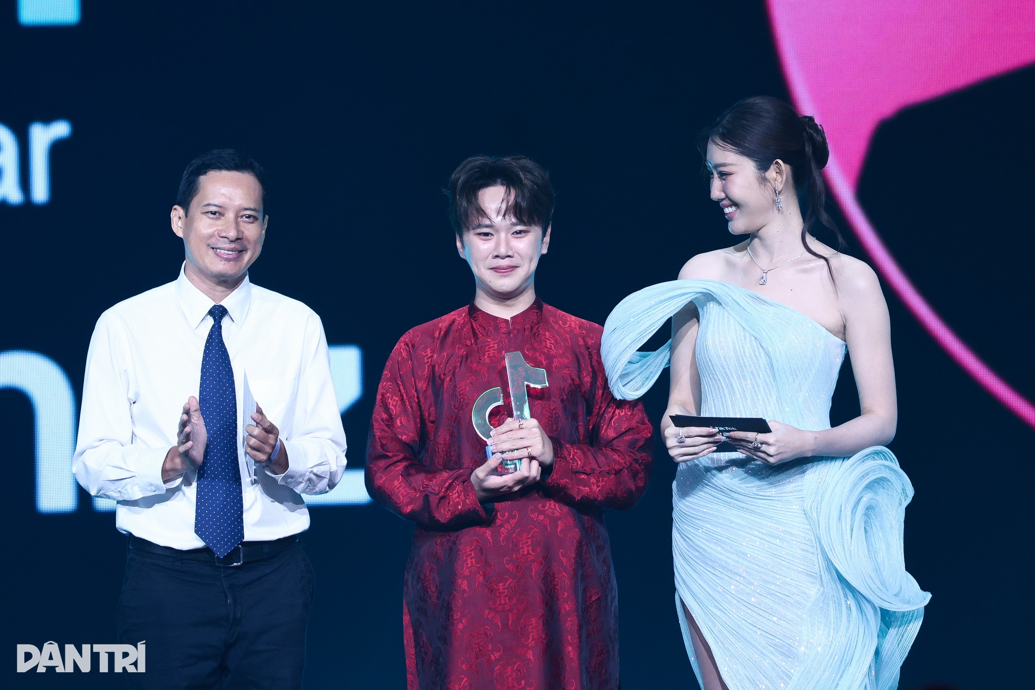 Những khoảnh khắc ấn tượng tại TikTok Awards Việt Nam 2025 - 14