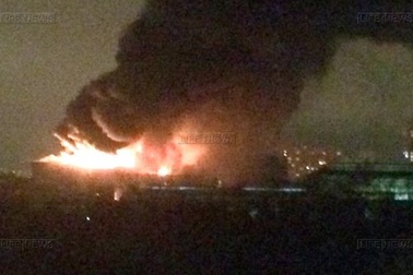 Hỏa hoạn kinh hoàng tại một nhà máy ở Nga