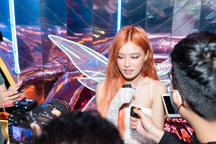 Hoàng Yến Chibi lý giải việc mẹ ít xuất hiện cùng mình