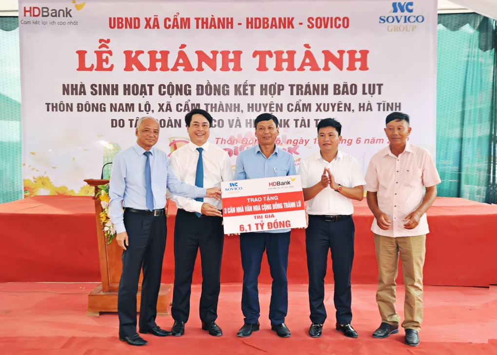 HDBank mang Tết ấm tình thương đến đồng bào Hòa Bình - 3 HDBank mang Tết ấm tình thương đến đồng bào Hòa Bình - 3