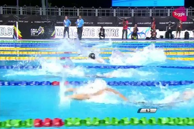 Kình ngư 15 tuổi Kim Sơn phá kỷ lục SEA Games