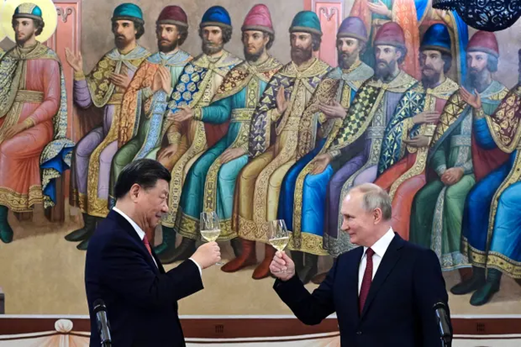 Chuyến thăm hai bên chiến tuyến Nga - Ukraine của lãnh đạo Trung - Nhật - 1 Chuyến thăm hai bên chiến tuyến Nga - Ukraine của lãnh đạo Trung - Nhật - 1