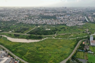 Cần giảm tiền đất lên thổ cư, tránh cảnh dân phải "mua lại đất của mình"