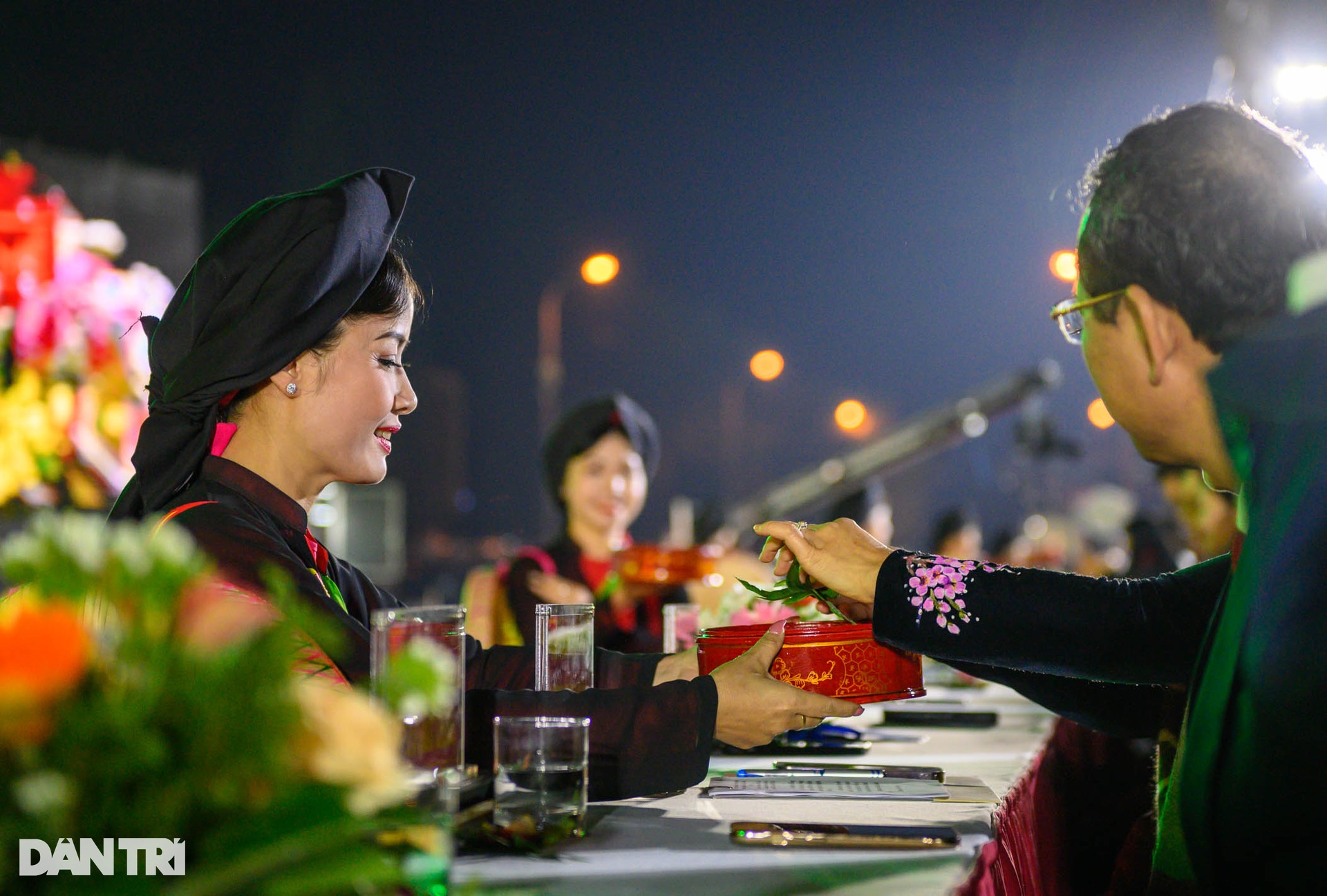 Gần 1.000 nghệ sĩ biểu diễn tại lễ khai mạc Festival Về miền Quan họ 2023 - 3 Gần 1.000 nghệ sĩ biểu diễn tại lễ khai mạc Festival Về miền Quan họ 2023 - 3