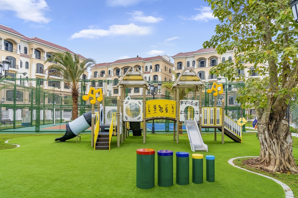 Nhiều khách hàng ấn tượng khi nhận bàn giao nhà tại Vinhomes Ocean Park 2 - The Empire - 7 Nhiều khách hàng ấn tượng khi nhận bàn giao nhà tại Vinhomes Ocean Park 2 - The Empire - 7
