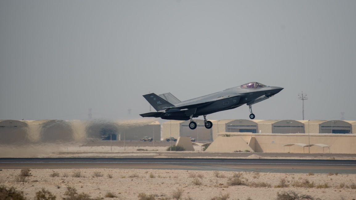 Chiến đấu cơ F-35 hiện đại của Mỹ đắt hàng do xung đột Ukraine - 1 Chiến đấu cơ F-35 hiện đại của Mỹ đắt hàng do xung đột Ukraine - 1