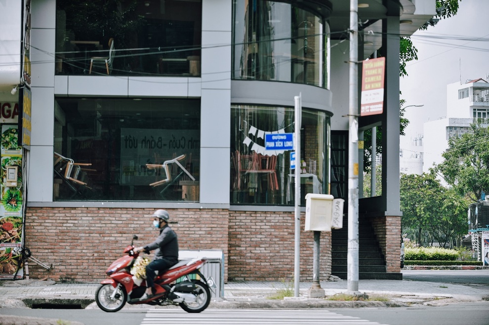 Đòn giáng của Covid-19: Các tiểu thương có bị bỏ lại phía sau? - 1 Đòn giáng của Covid-19: Các tiểu thương có bị bỏ lại phía sau? - 1