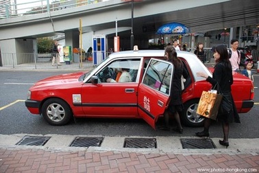 Hồng Kông: Hơn 20 tỷ đồng cho mỗi giấy phép hành nghề taxi