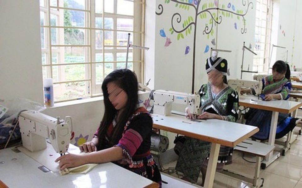 Nạn nhân bị mua bán sẽ thuận lợi hơn khi vay vốn, học nghề - 1 Nạn nhân bị mua bán sẽ thuận lợi hơn khi vay vốn, học nghề - 1