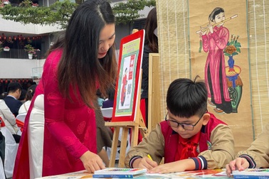 Bộ Giáo dục nêu lý do lương hầu hết giáo viên đang thấp hơn các ngành khác