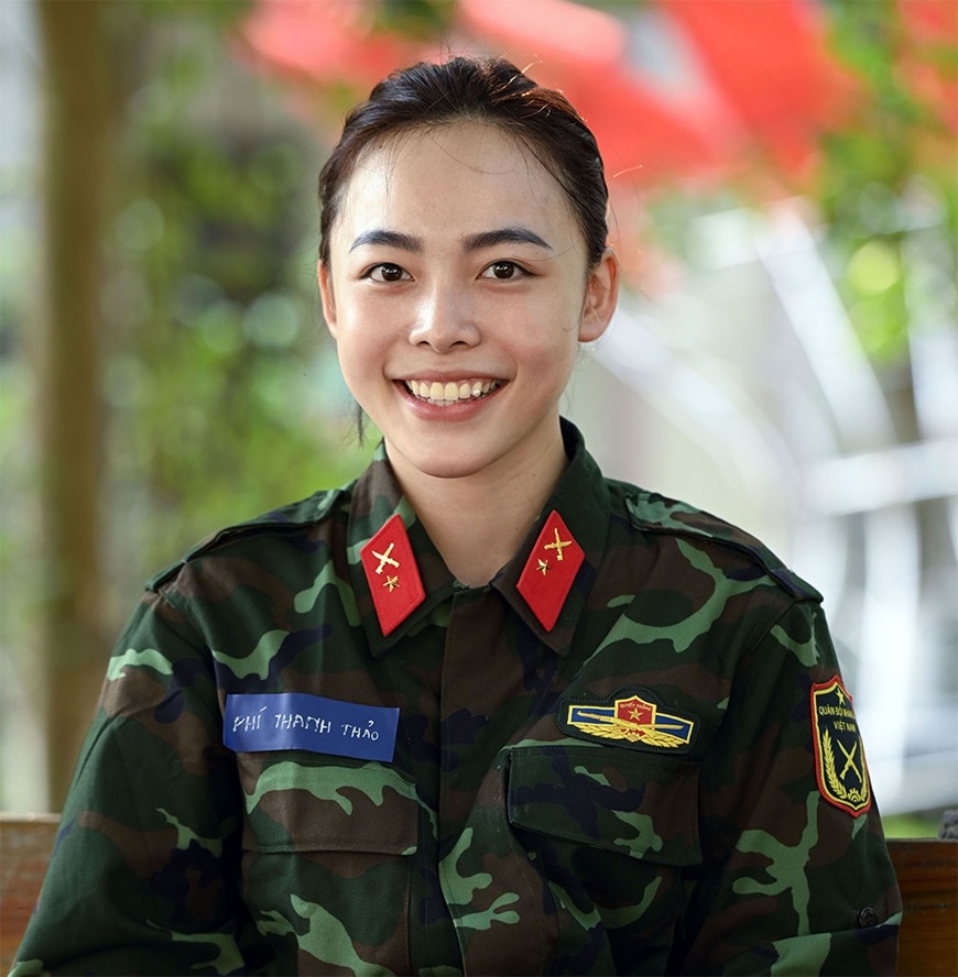 Mỹ nhân bắn súng và lần giành thành tích vàng chỉ với cây súng cũ - 21 Mỹ nhân bắn súng và lần giành thành tích vàng chỉ với cây súng cũ - 21