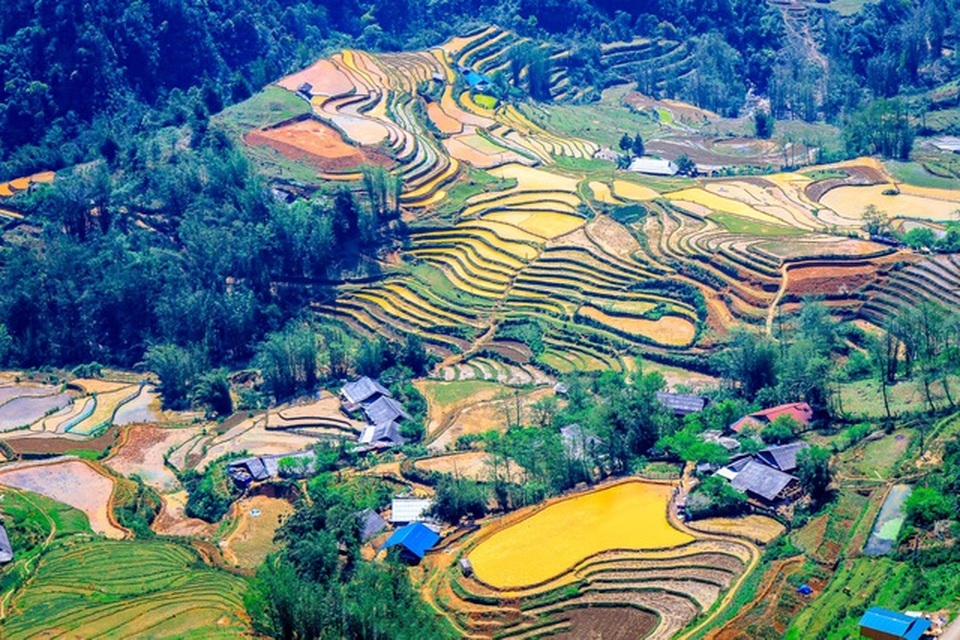 Sa Pa tung gói kích cầu rẻ chưa từng có, gọi nhau xách va li đi du lịch - 3 Sa Pa tung gói kích cầu rẻ chưa từng có, gọi nhau xách va li đi du lịch - 3