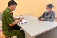 Người phụ nữ cảnh giác thoát bẫy lừa "tích hợp bảo hiểm y tế"