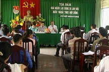 Đồng Tháp: Huyện vùng biên tổ chức tư vấn việc làm và XKLĐ