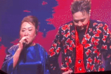 Trung Quân khóc nức nở khi song ca cùng mẹ tại đêm nhạc "1589"