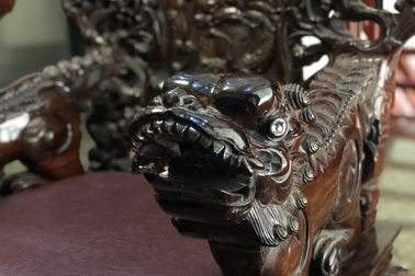 Chiêm ngưỡng những bộ bàn ghế tiền tỷ đại gia mới dám tậu