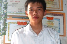 Thủ khoa ĐH Ngoại thương: Vượt qua cái nghèo để học giỏi