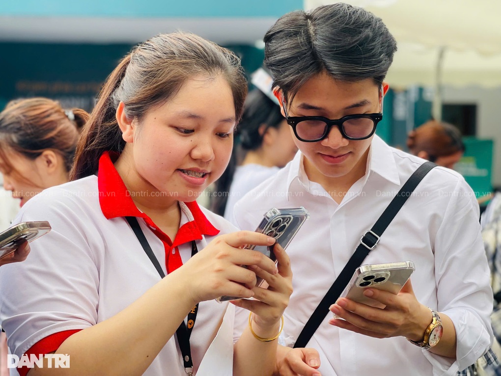 Một số đại học bất ngờ bỏ xét điểm thi đánh giá tư duy, năng lực - 2 Một số đại học bất ngờ bỏ xét điểm thi đánh giá tư duy, năng lực - 2