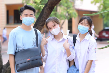 Học sinh vào lớp 10 nửa mừng nửa lo khi được tự chọn môn học