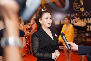 Hoa hậu doanh nhân Hoàng Thị Thảo Nguyên tái xuất, làm giám khảo Nữ hoàng Doanh nhân đất Việt 2021