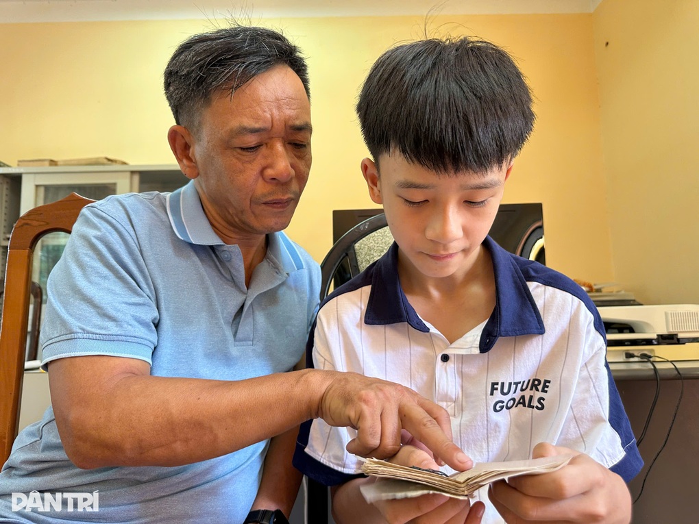 Bức thư gửi mẹ từ chiến trường của người lính trẻ trước lúc hy sinh - 5 Bức thư gửi mẹ từ chiến trường của người lính trẻ trước lúc hy sinh - 5