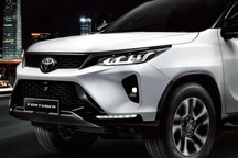 Toyota Fortuner được nâng cấp lần cuối trước khi chuyển sang thế hệ mới