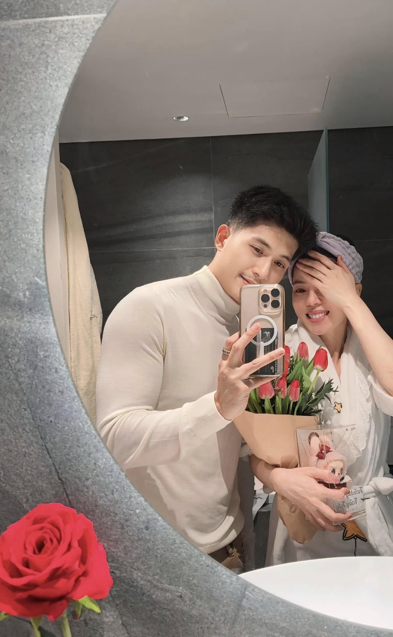 Lệ Quyên đón tuổi 44: Sắc vóc gợi cảm, hạnh phúc bên tình trẻ và con trai - 7 Lệ Quyên đón tuổi 44: Sắc vóc gợi cảm, hạnh phúc bên tình trẻ và con trai - 7