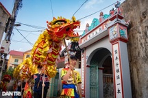 Khám phá xưởng sản xuất lân sư của đội múa rồng nhiều thành tích ở Hà Nội