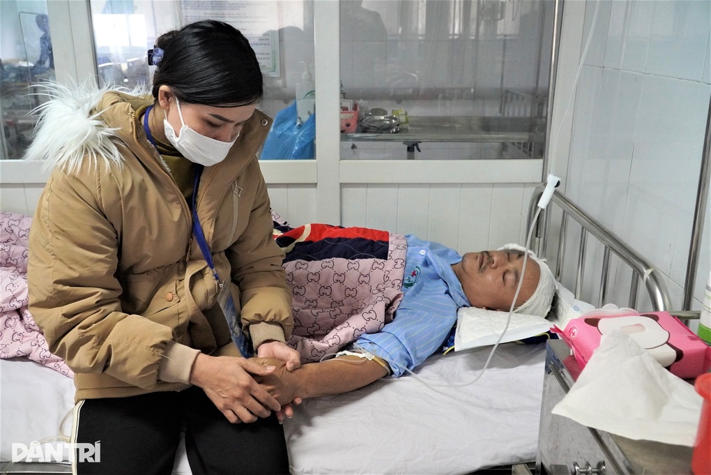 Bạn đọc giúp đỡ người chồng gặp nạn ngày cận Tết số tiền hơn 200 triệu đồng - 2 Bạn đọc giúp đỡ người chồng gặp nạn ngày cận Tết số tiền hơn 200 triệu đồng - 2